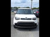 Photo of 2017 White Kia Soul