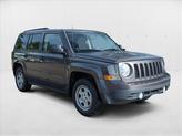 Thumbnail of 2016 Granite Crystal Metallic Clearcoat Jeep Patriot