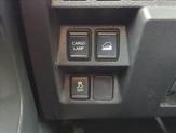 Thumbnail of 2022 Glacier White Nissan Frontier