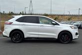 Thumbnail of 2019 White Platinum Ford Edge