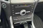 Thumbnail of 2019 White Platinum Ford Edge
