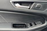 Thumbnail of 2019 White Platinum Ford Edge