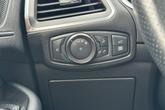 Thumbnail of 2019 White Platinum Ford Edge