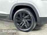 Thumbnail of 2022 Pure White Volkswagen Atlas Cross Sport