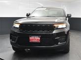 Thumbnail of 2025 Diamond Black Crystal Pearlcoat Jeep Grand Cherokee