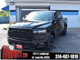 Photo of 2026 Diamond Black Crystal Pearlcoat RAM 1500