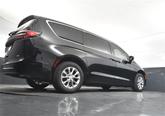 Thumbnail of 2025 Diamond Black Crystal Pearlcoat Chrysler Pacifica