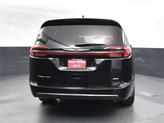 Thumbnail of 2025 Diamond Black Crystal Pearlcoat Chrysler Pacifica