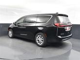 Thumbnail of 2025 Diamond Black Crystal Pearlcoat Chrysler Pacifica