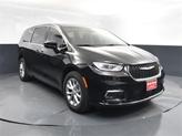 Thumbnail of 2025 Diamond Black Crystal Pearlcoat Chrysler Pacifica