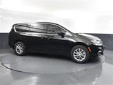 Thumbnail of 2025 Diamond Black Crystal Pearlcoat Chrysler Pacifica