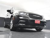 Thumbnail of 2025 Diamond Black Crystal Pearlcoat Chrysler Pacifica
