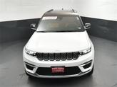 Thumbnail of 2024 Bright White Clearcoat Jeep Grand Cherokee