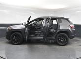 Thumbnail of 2024 Baltic Gray Metallic Clearcoat Jeep Compass