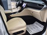 Thumbnail of 2025 Bright White Clearcoat Jeep Grand Cherokee L