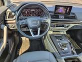 Thumbnail of 2020 Moonlight Blue Metallic Audi Q5