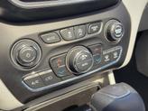 Thumbnail of 2019 Diamond Black Jeep Cherokee