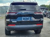 Thumbnail of 2022 Diamond Black Jeep Grand Cherokee L