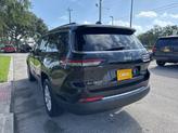 Thumbnail of 2022 Diamond Black Crystal Pearlcoat Jeep Grand Cherokee L