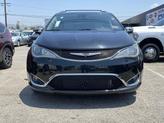 Thumbnail of 2018 Brilliant Black Crystal Pearlcoat Chrysler Pacifica