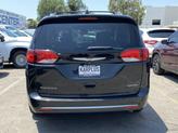 Thumbnail of 2018 Brilliant Black Crystal Pearlcoat Chrysler Pacifica