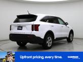 Thumbnail of 2022 White Kia Sorento
