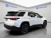 Thumbnail of 2023 Iridescent Pearl Tricoat Chevrolet Traverse