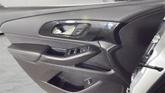 Thumbnail of 2023 Iridescent Pearl Tricoat Chevrolet Traverse