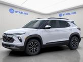 Thumbnail of 2025 Iridescent Pearl Tricoat Chevrolet Trailblazer