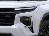 Thumbnail of 2025 Iridescent Pearl Tricoat Chevrolet Traverse