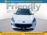 Thumbnail of 2022 Oxford White Ford Escape
