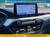 Thumbnail of 2022 Oxford White Ford Escape