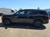 Thumbnail of 2024 Diamond Black Crystal Pearlcoat Jeep Grand Cherokee L