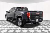 Thumbnail of 2024 Onyx Black GMC Sierra 1500