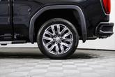 Thumbnail of 2024 Onyx Black GMC Sierra 1500