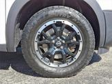 Thumbnail of 2023 Glacier White Nissan Pathfinder