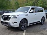 Thumbnail of 2022 Aspen White Tricoat Nissan Armada