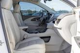 Thumbnail of 2018 Summit White GMC Terrain