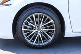 Thumbnail of 2024 Eminent White Pearl Lexus ES 350