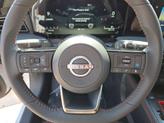 Thumbnail of 2025 Aspen White Tricoat Nissan Kicks