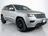 Thumbnail of 2018 Billet Silver Metallic Clearcoat Jeep Grand Cherokee