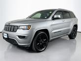 Thumbnail of 2018 Billet Silver Metallic Clearcoat Jeep Grand Cherokee