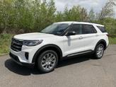 Thumbnail of 2025 Star White Metallic Tri-Coat Ford Explorer