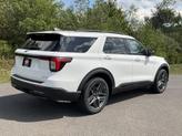 Thumbnail of 2025 Star White Metallic Tri-Coat Ford Explorer