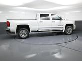Thumbnail of 2018 Summit White GMC Sierra 2500