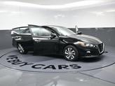 Thumbnail of 2019 Super Black Nissan Altima