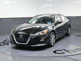 Thumbnail of 2019 Super Black Nissan Altima