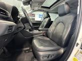 Thumbnail of 2021 Blizzard Pearl Toyota Highlander Hybrid