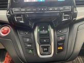 Thumbnail of 2021 Platinum White Pearl Honda Odyssey