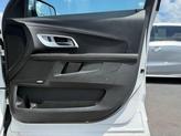 Thumbnail of 2016 White Chevrolet Equinox